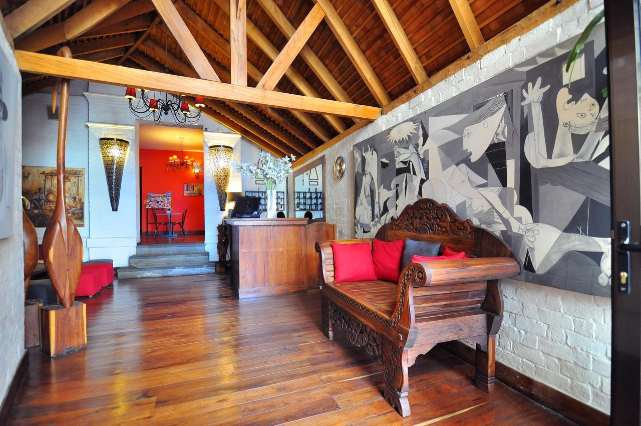 Rova Hotel Antananarivo Luaran gambar