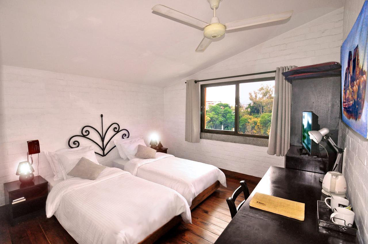Rova Hotel Antananarivo Luaran gambar